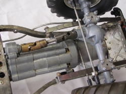 Tamiya Bruiser 58048 Lot 2 - Under Front Axle Transmission Suspension